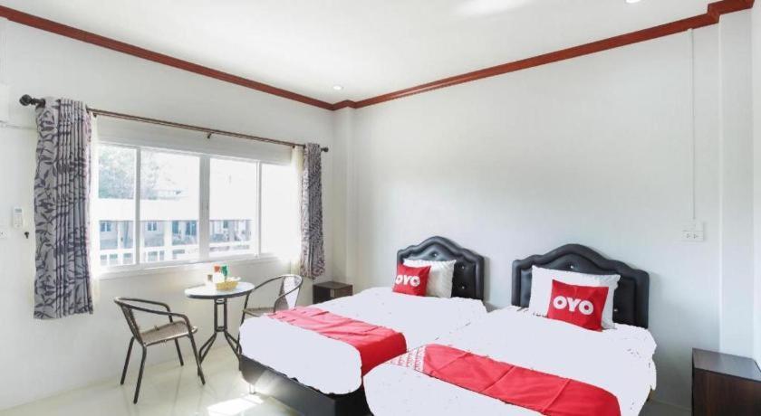 Oyo 75394 Sakthong Grand Hotel Чіанґ-Кгонґ Екстер'єр фото